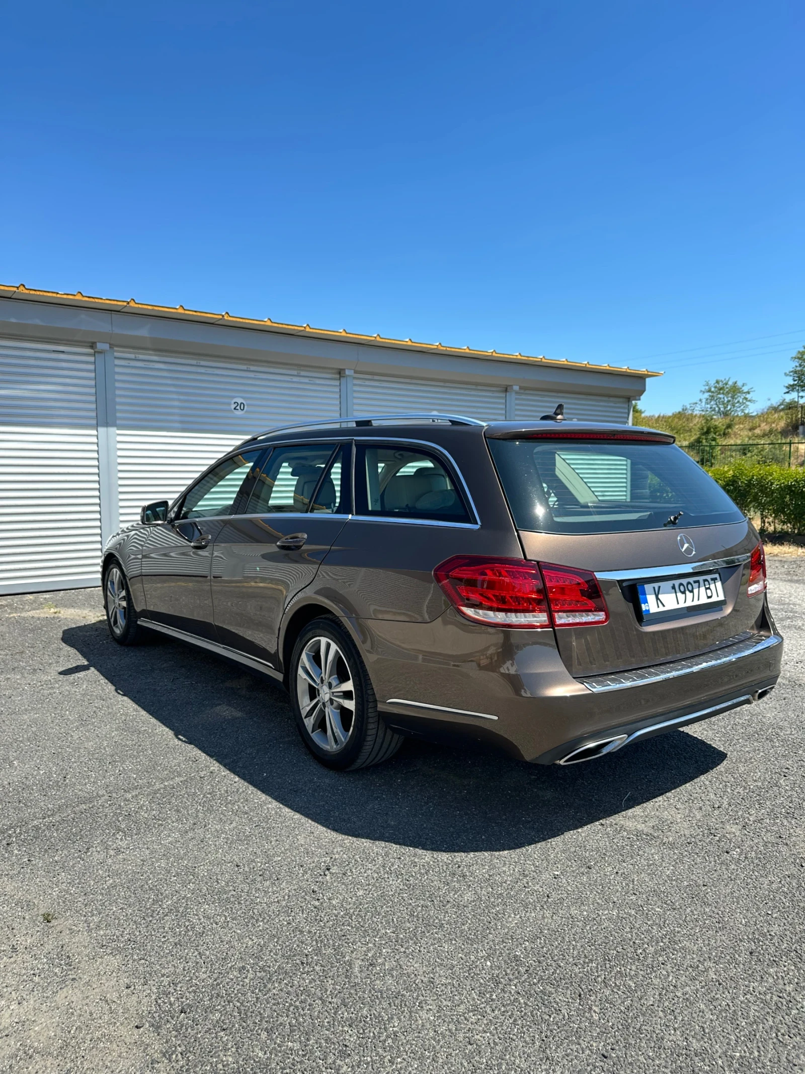 Mercedes-Benz E 250 250 4x4 - изображение 4