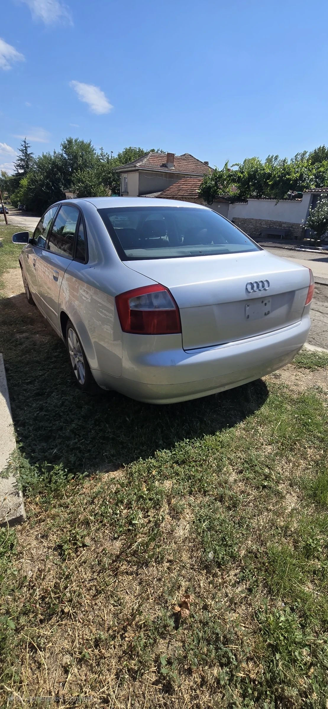 Audi A4 B6 - изображение 2