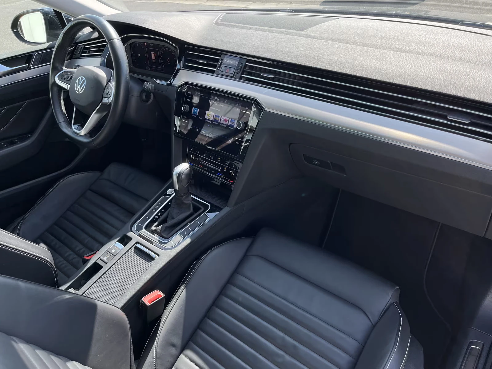 VW Passat 2.0TDI/VARIANT/150HP/ELEGANCE/R-LINE/CAM/DAB/550f - изображение 10