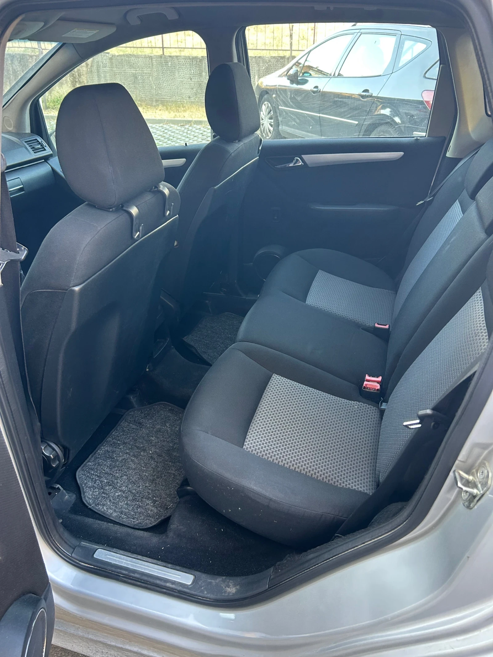 Mercedes-Benz A 200  - изображение 8