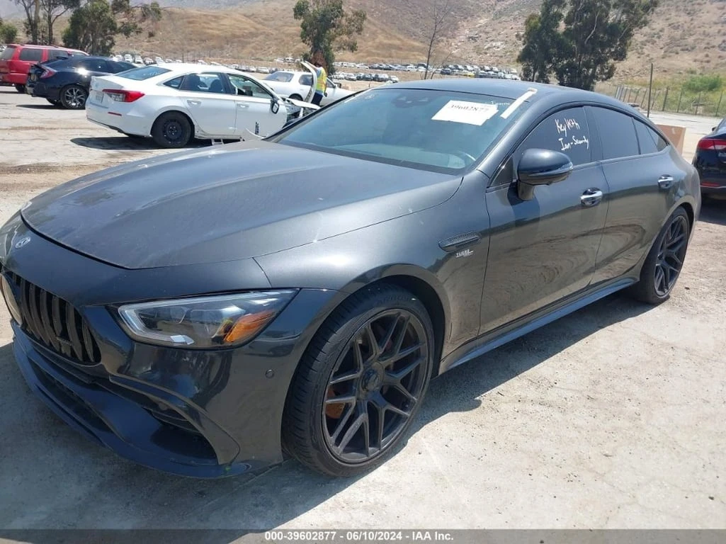 Mercedes-Benz AMG GT 53* CARFAX * БЕЗ ПЪРВОНАЧАЛНА ВНОСКА - изображение 2