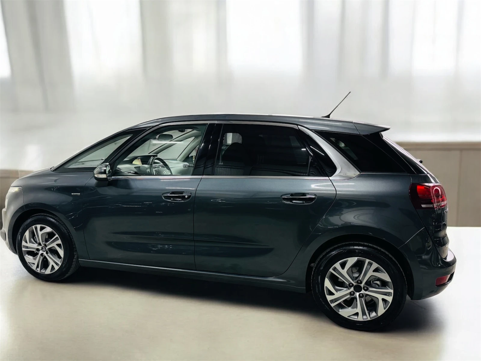 Citroen C4 Picasso * 2.0e-HDI* Exclusive* Distr* Led*  | Mobile.bg   3