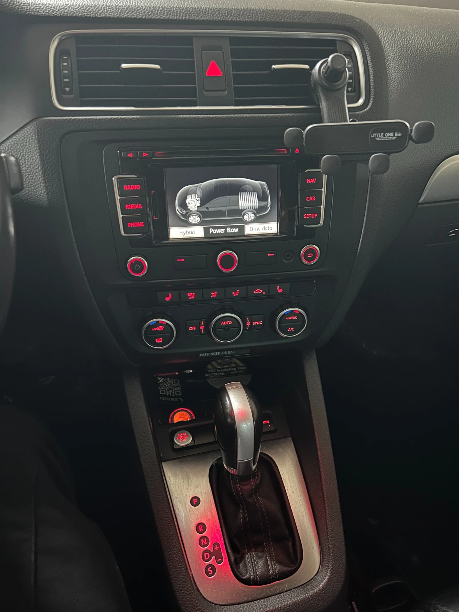 VW Jetta HYBRID - изображение 6