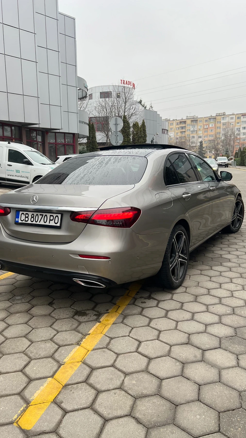 Mercedes-Benz E 450  - изображение 4