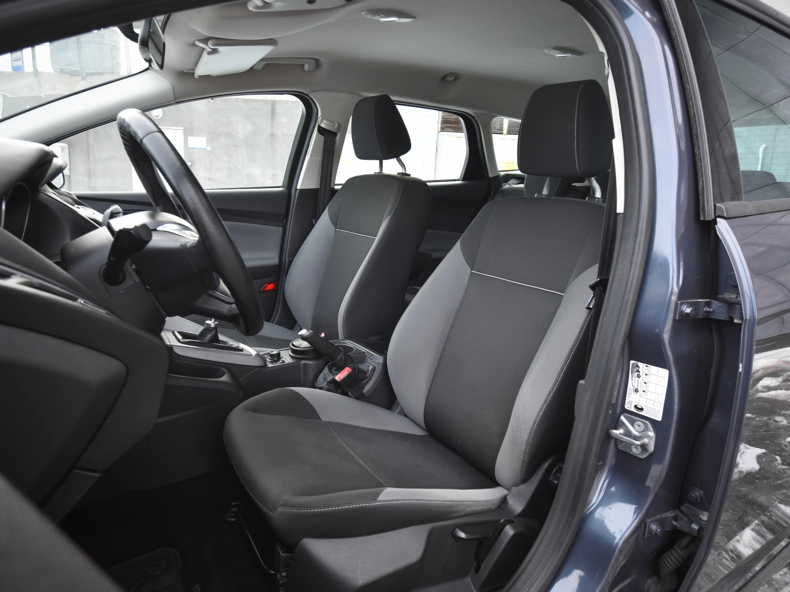 Ford Focus 1.6 TDCI - изображение 9