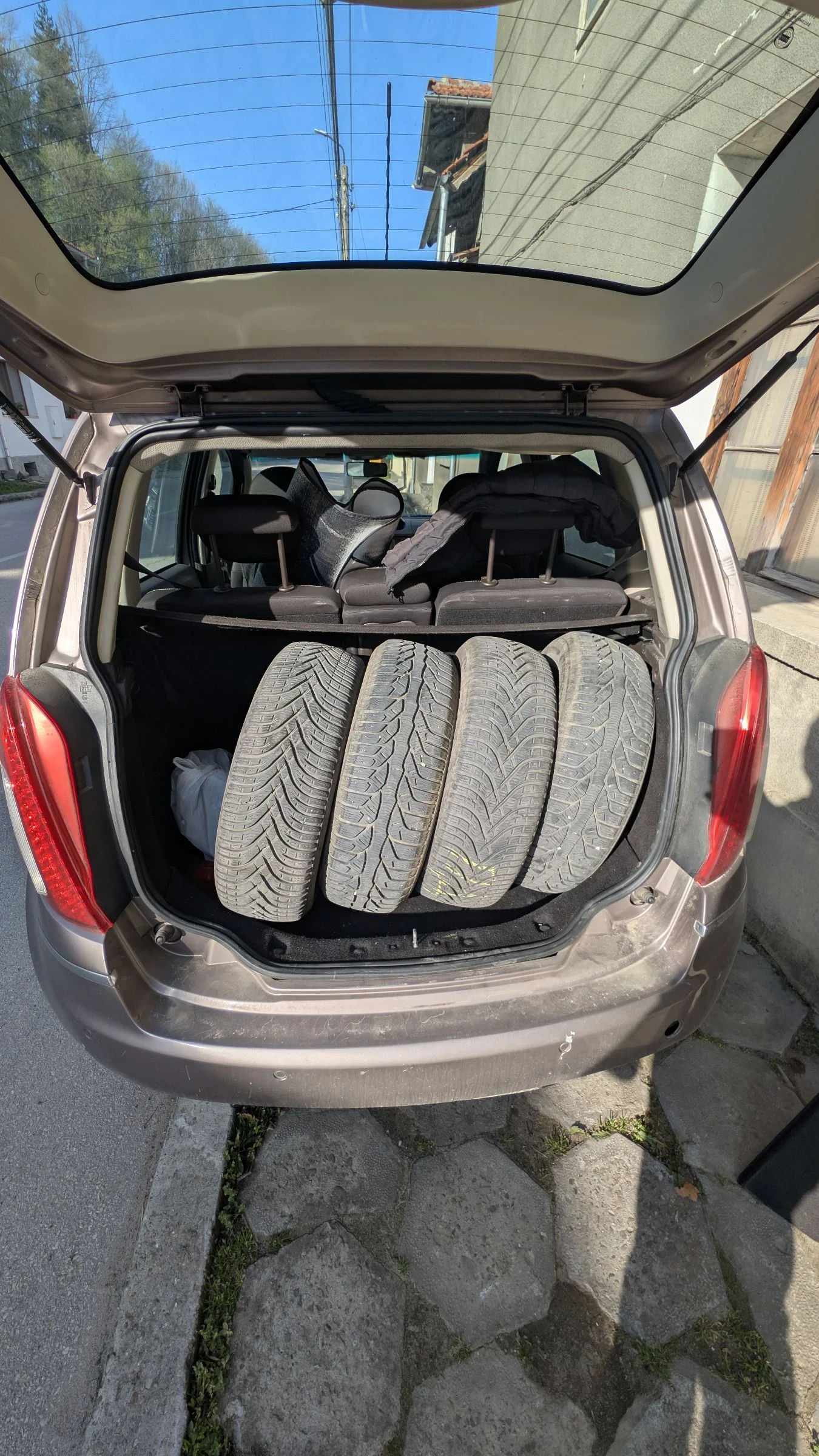 Lancia Musa Автомат-1.3 multijet diesel 90k.c., снимка 9 - Автомобили и джипове - 53750602