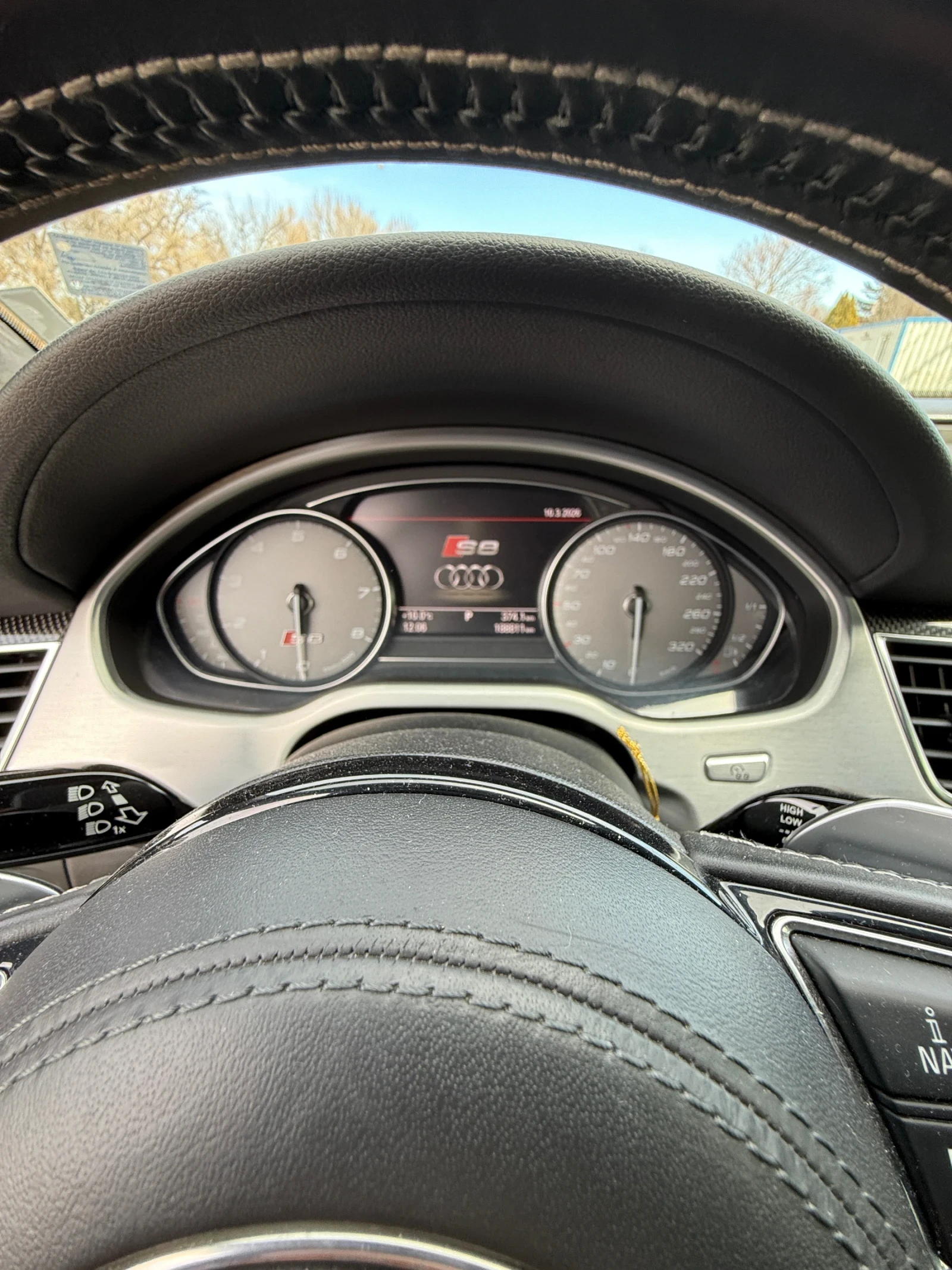 Audi S8, снимка 11 - Автомобили и джипове - 53782182