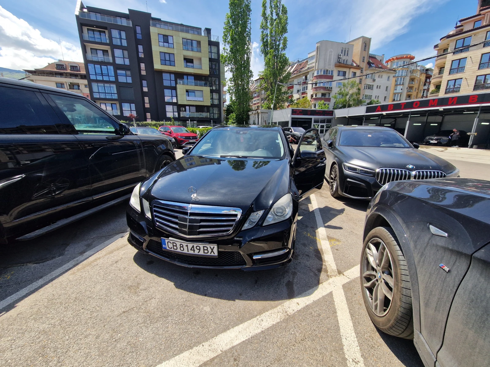 Mercedes-Benz E 300, снимка 4 - Автомобили и джипове - 53846216