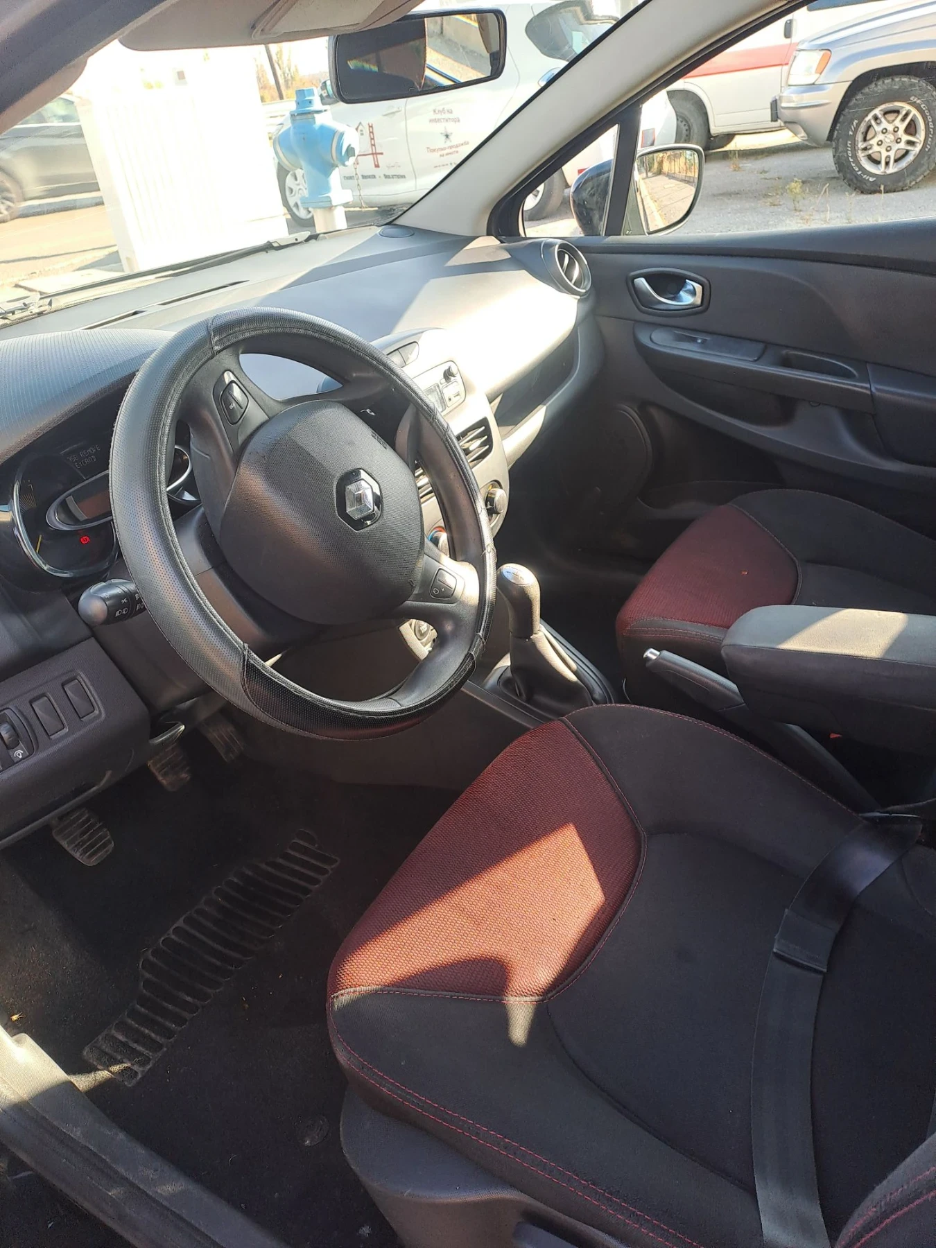 Renault Clio 1, 2 75к.с.Газ, снимка 14 - Автомобили и джипове - 54379807