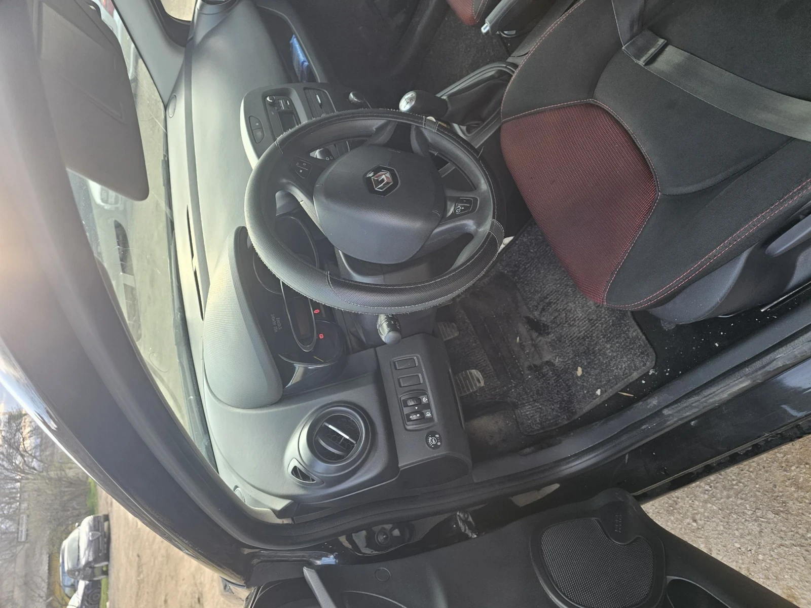 Renault Clio Лек, снимка 12 - Автомобили и джипове - 53990004