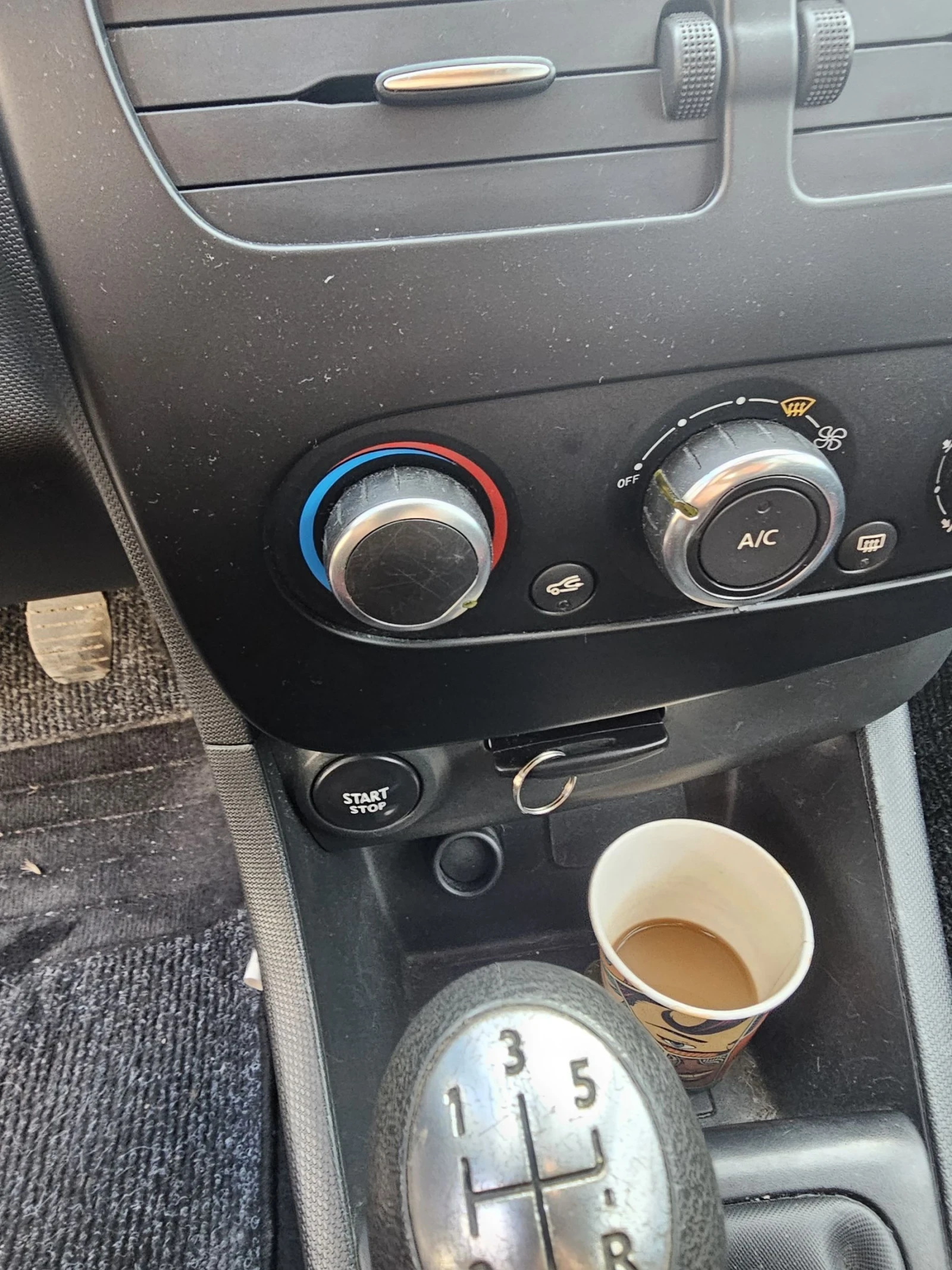 Renault Clio Лек, снимка 4 - Автомобили и джипове - 53990004