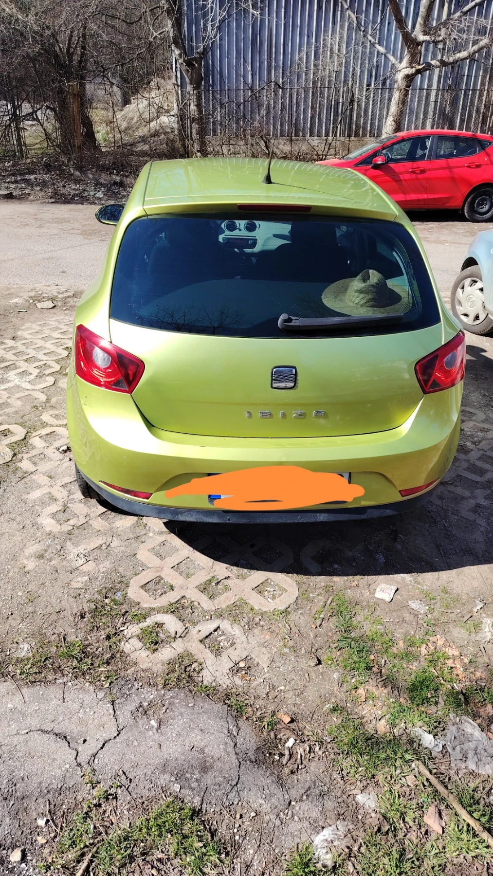 Seat Ibiza 1.4 , снимка 6 - Автомобили и джипове - 54182652