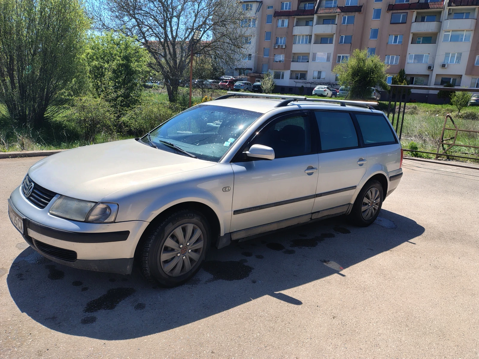 VW Passat 1.8, снимка 2 - Автомобили и джипове - 54319348