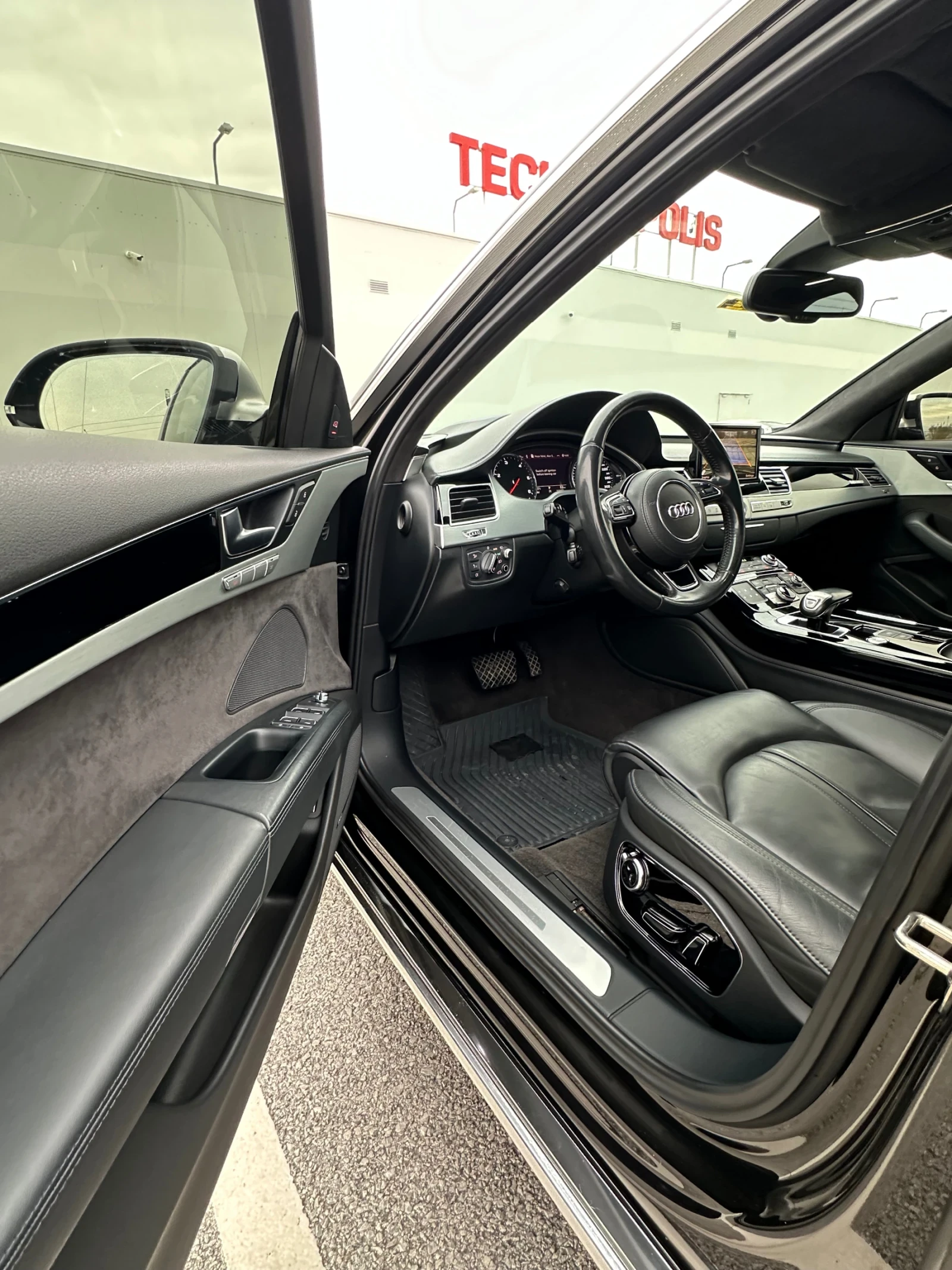 Audi A8 * MatriX* , снимка 10 - Автомобили и джипове - 54362813