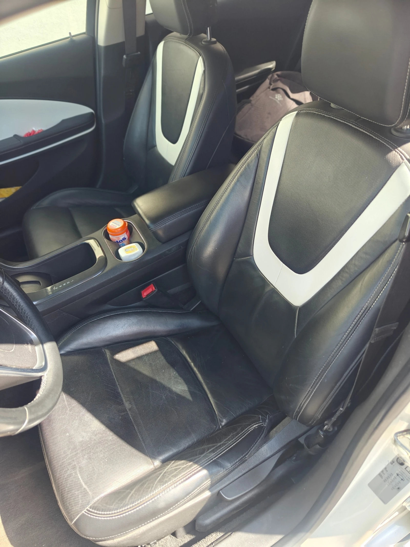 Opel Ampera, снимка 12 - Автомобили и джипове - 54429952