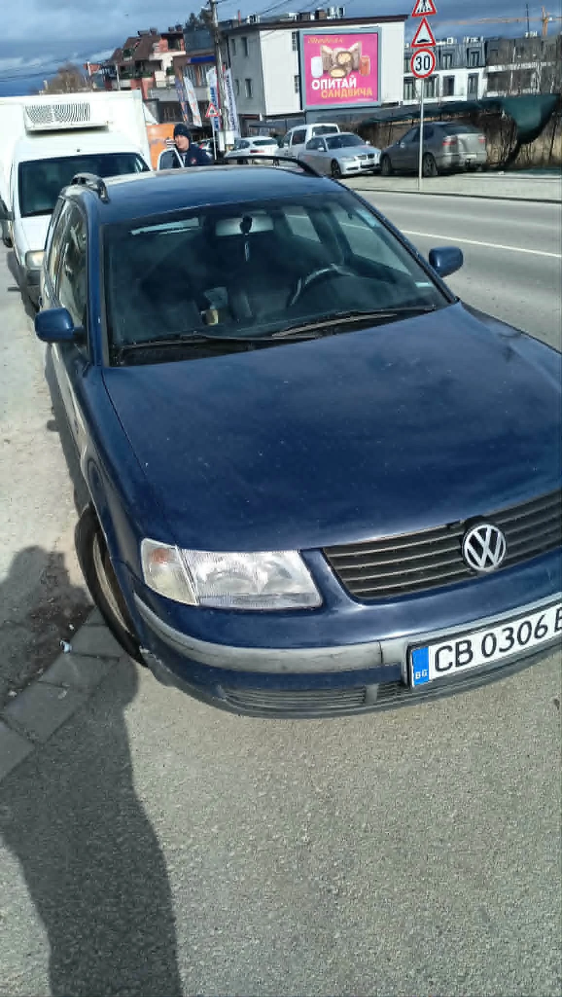 VW Passat, снимка 2 - Автомобили и джипове - 54485645