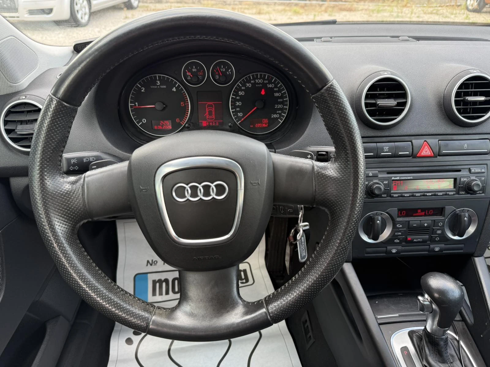 Audi A3 2.0TDI AVTOMAT, снимка 9 - Автомобили и джипове - 55151813