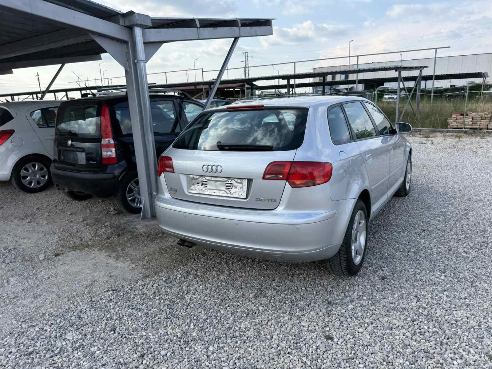 Audi A3 2.0TDI AVTOMAT, снимка 6 - Автомобили и джипове - 55151813