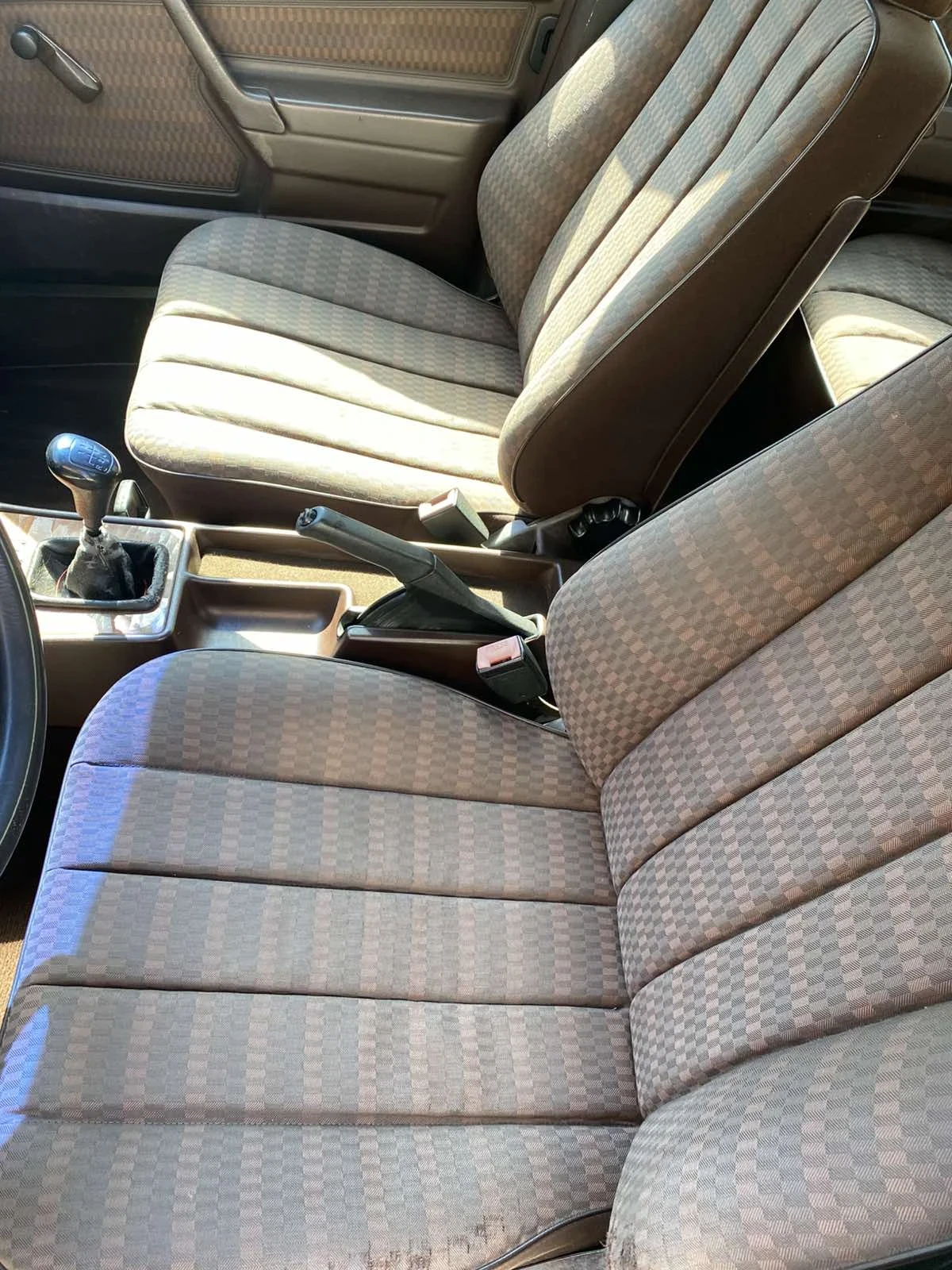 Mercedes-Benz 190, снимка 8 - Автомобили и джипове - 55695505
