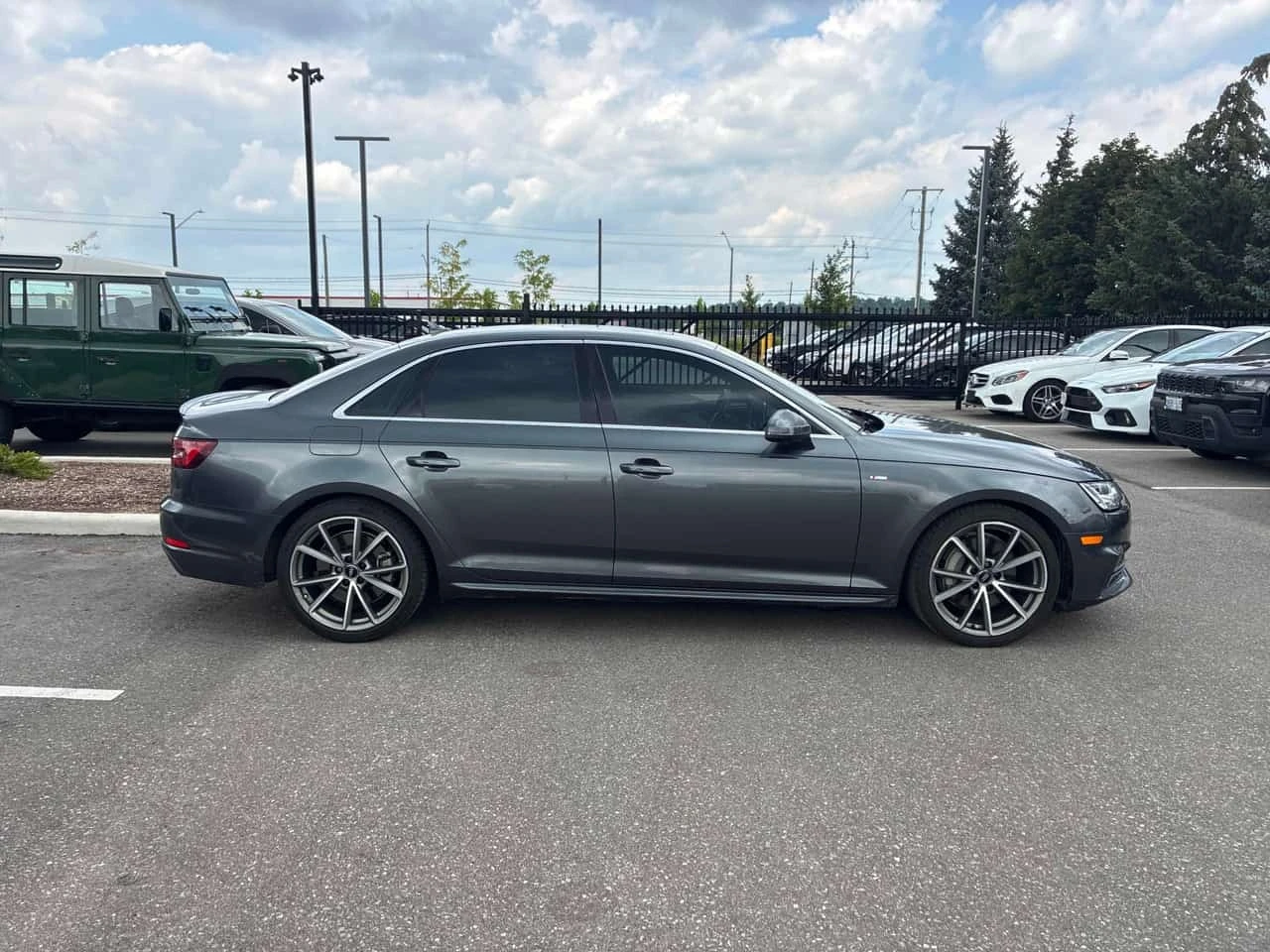 Audi A4 * Technik * CARFAX * ОПЦИЯ ЗА ФИНАНСИРАНЕ , снимка 3 - Автомобили и джипове - 55754028