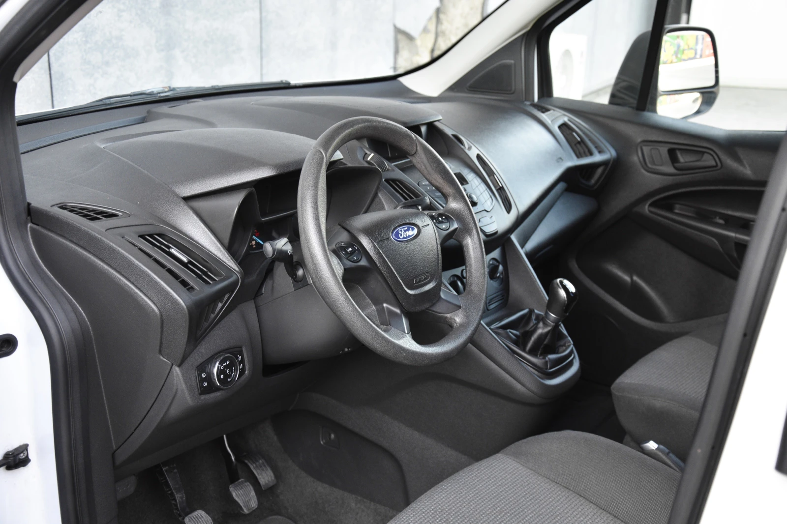 Ford Tourneo Connect 1.6 D | Mobile.bg � ����������� 10