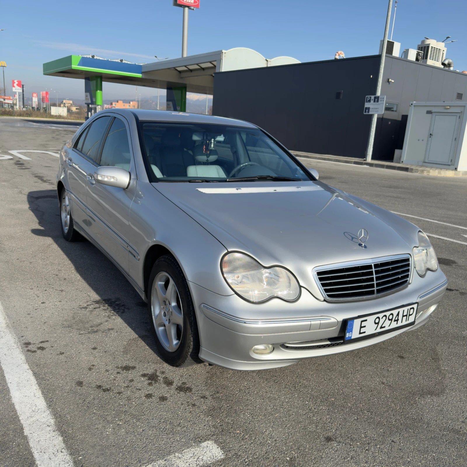 Mercedes-Benz C 200 2.0 komprassor 163kc, снимка 2 - Автомобили и джипове - 55832554