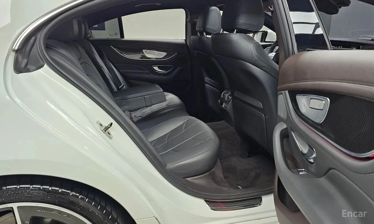 Mercedes-Benz CLS 53 AMG * 4MATIC+ * АВТОКРЕДИТ БЕЗ ПЪРВОНАЧАЛНА ВНОСКА* , снимка 12 - Автомобили и джипове - 55939993