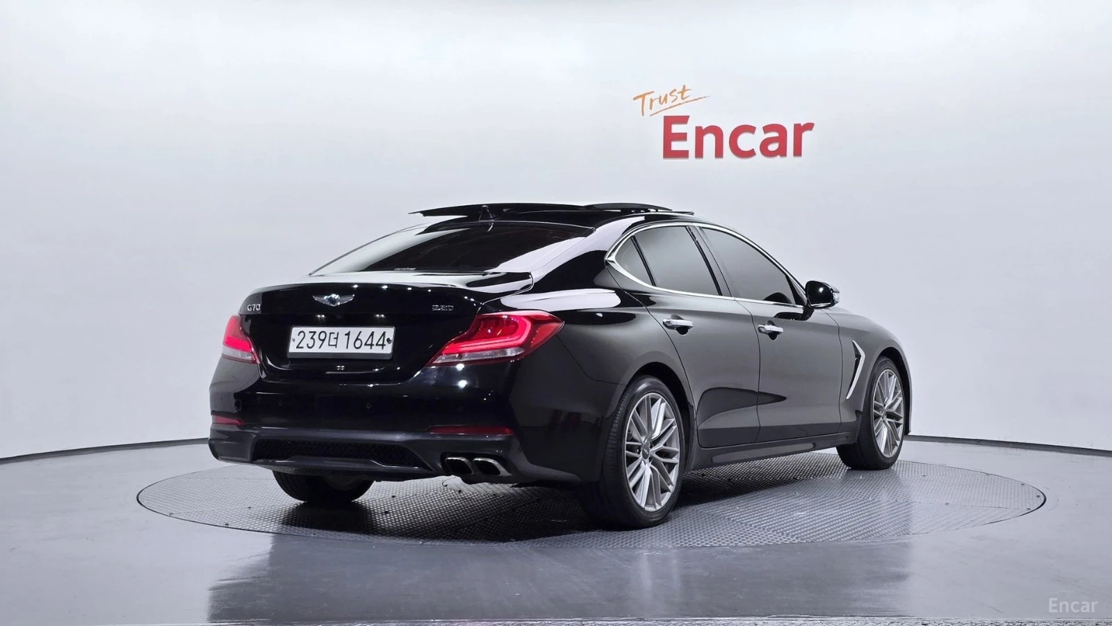 Genesis G70 Elite, снимка 2 - Автомобили и джипове - 56165834