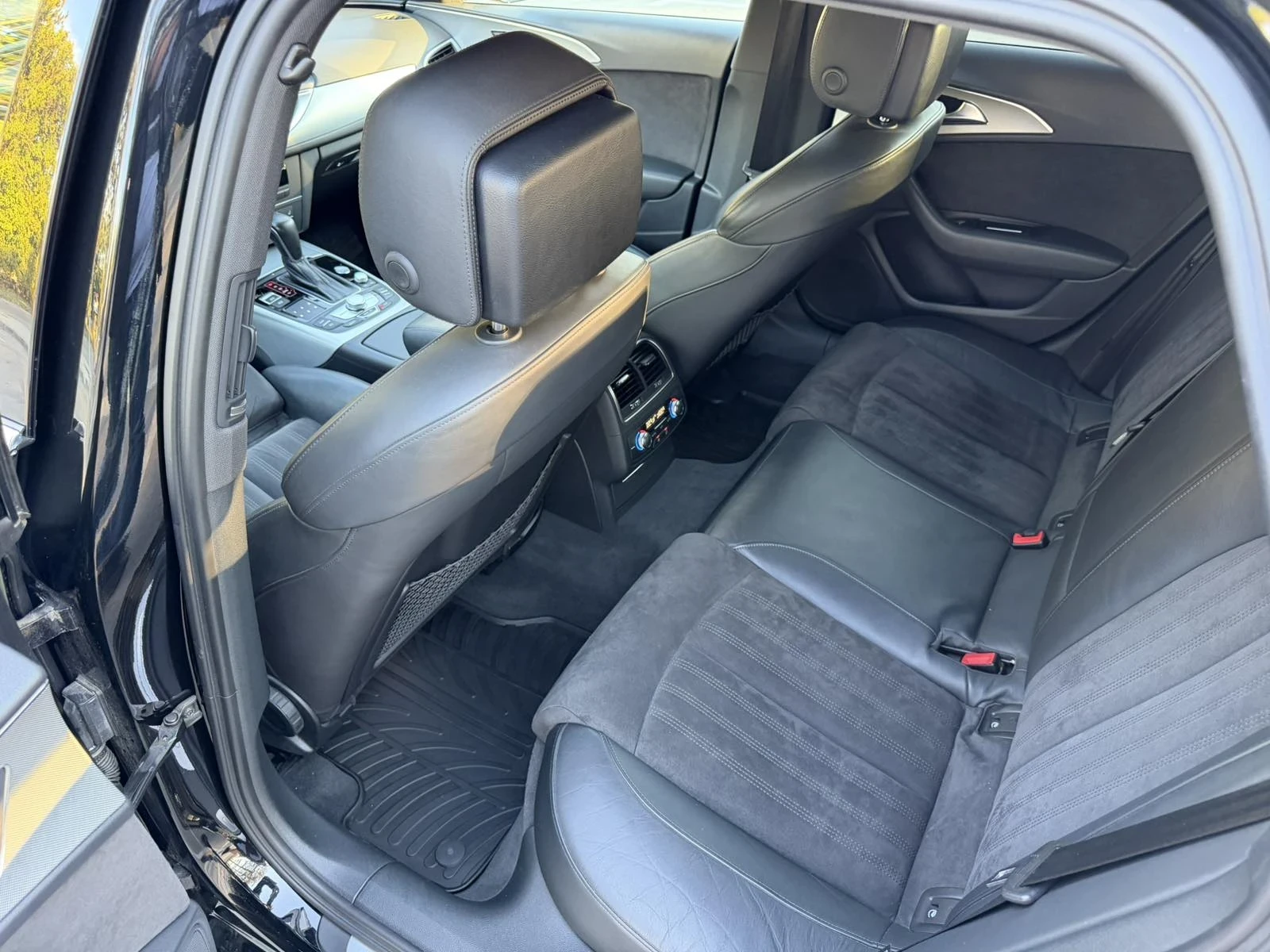 Audi A6 2.0 TDI 190 ULTRA, снимка 13 - Автомобили и джипове - 56215026