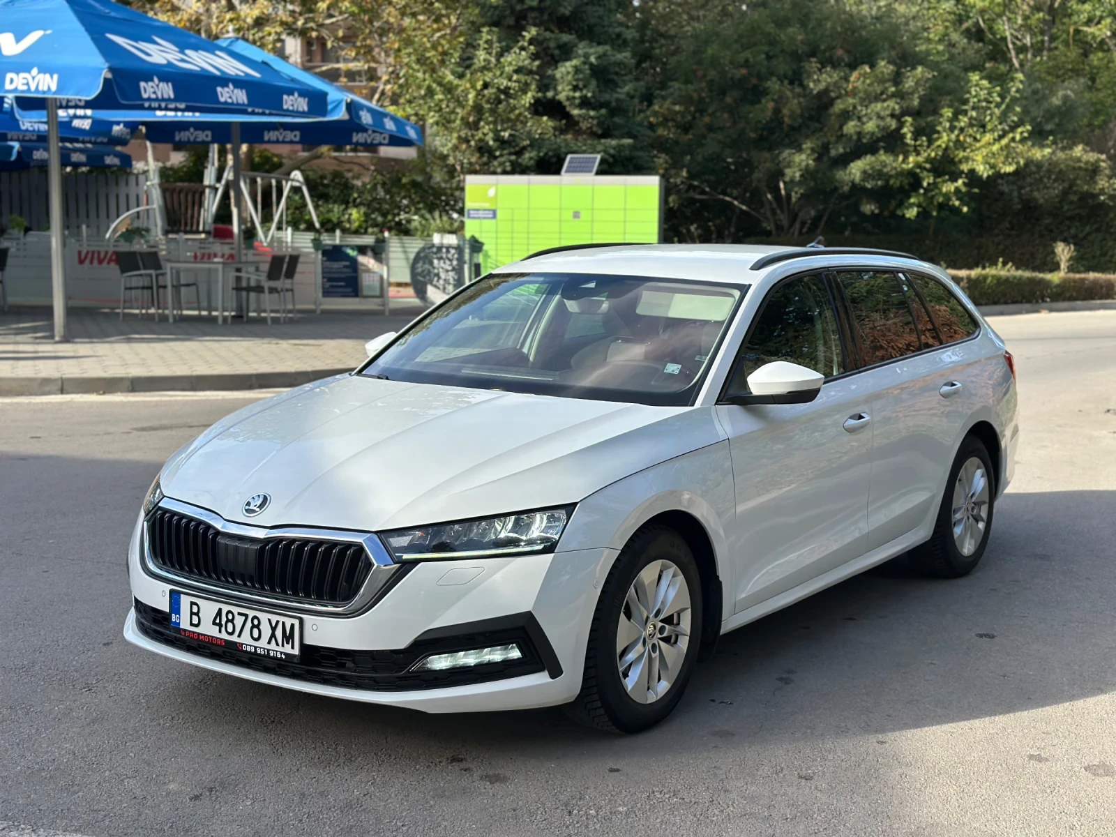 Skoda Octavia 2.0 TDI, снимка 2 - Автомобили и джипове - 56226901