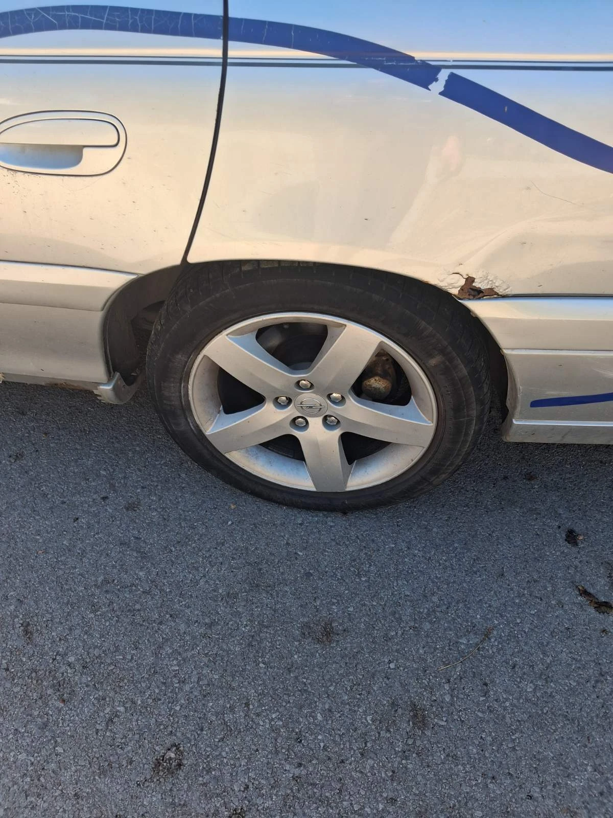 Opel Omega, снимка 9 - Автомобили и джипове - 56354251