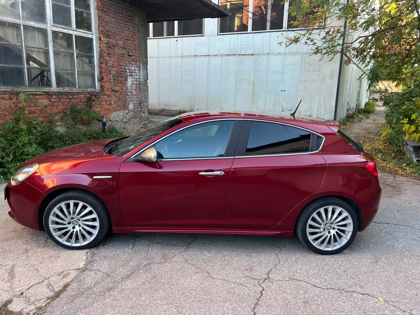 Alfa Romeo Giulietta 2.0 | Mobile.bg � ����������� 9