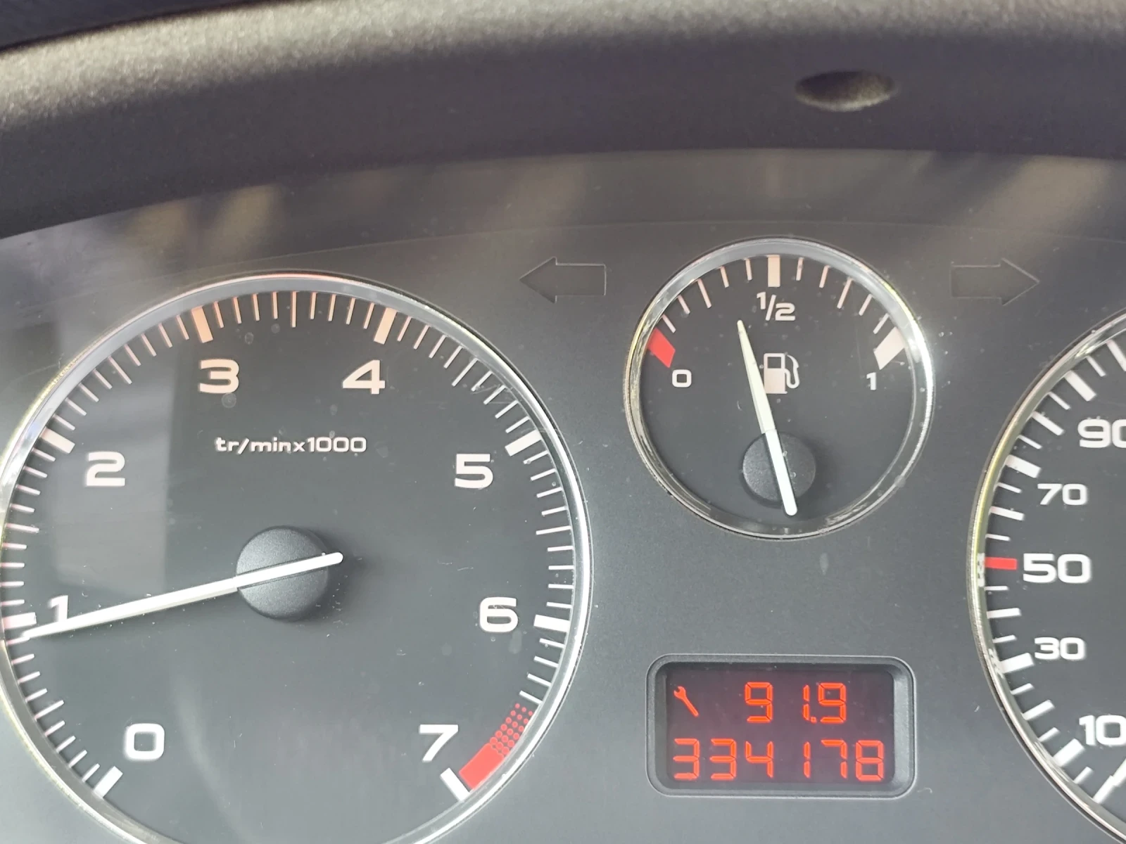 Peugeot 406 Купе, снимка 9 - Автомобили и джипове - 56543445