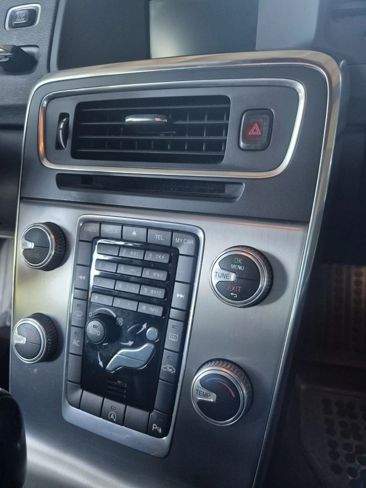 Volvo S60, снимка 4 - Автомобили и джипове - 56645128