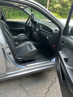 Mitsubishi Outlander 2.0 БЕНЗИН/ГАЗ, снимка 8