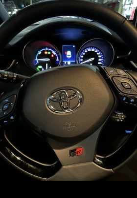 Toyota C-HR 2.0 184 HYBRID/Каско/25.000км/Гаранционна/Фолио - 58500 лв. - 62174115 15