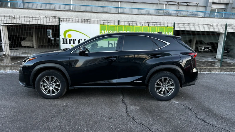 Lexus NX 300h Hybrid Гаранция, снимка 4 - Автомобили и джипове - 48116679