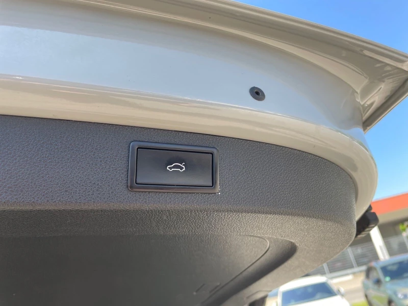 Skoda Kodiaq 2.0TDI/150HP/ST-LINE/MATRIX/NAVI/LED/CAM/MEMO/E154, снимка 15 - Автомобили и джипове - 50361593