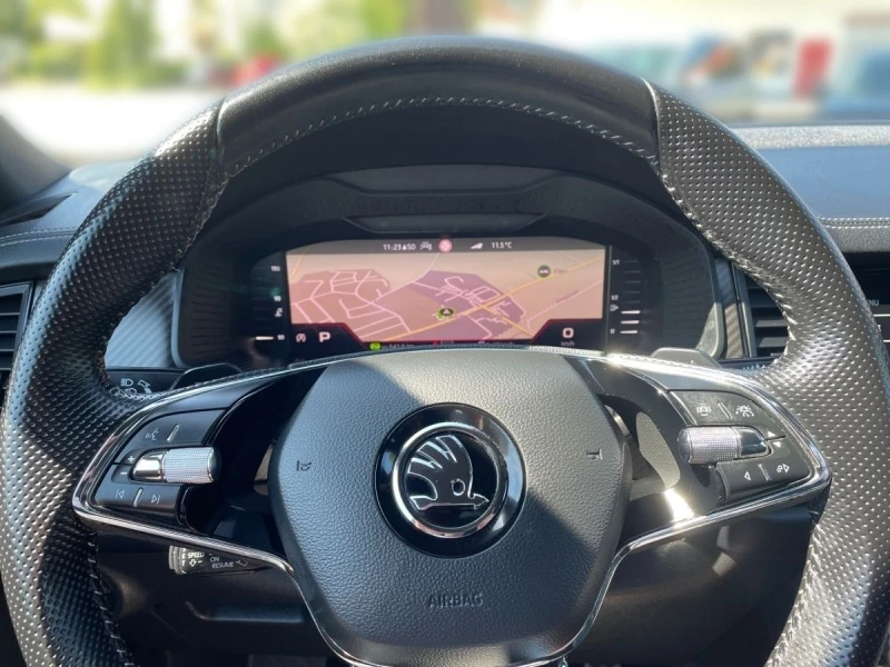 Skoda Kodiaq 2.0TDI/150HP/ST-LINE/MATRIX/NAVI/LED/CAM/MEMO/E154, снимка 13 - Автомобили и джипове - 50361593