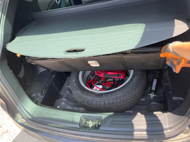 Hyundai IX35 1.7, снимка 8 - Автомобили и джипове - 50819209