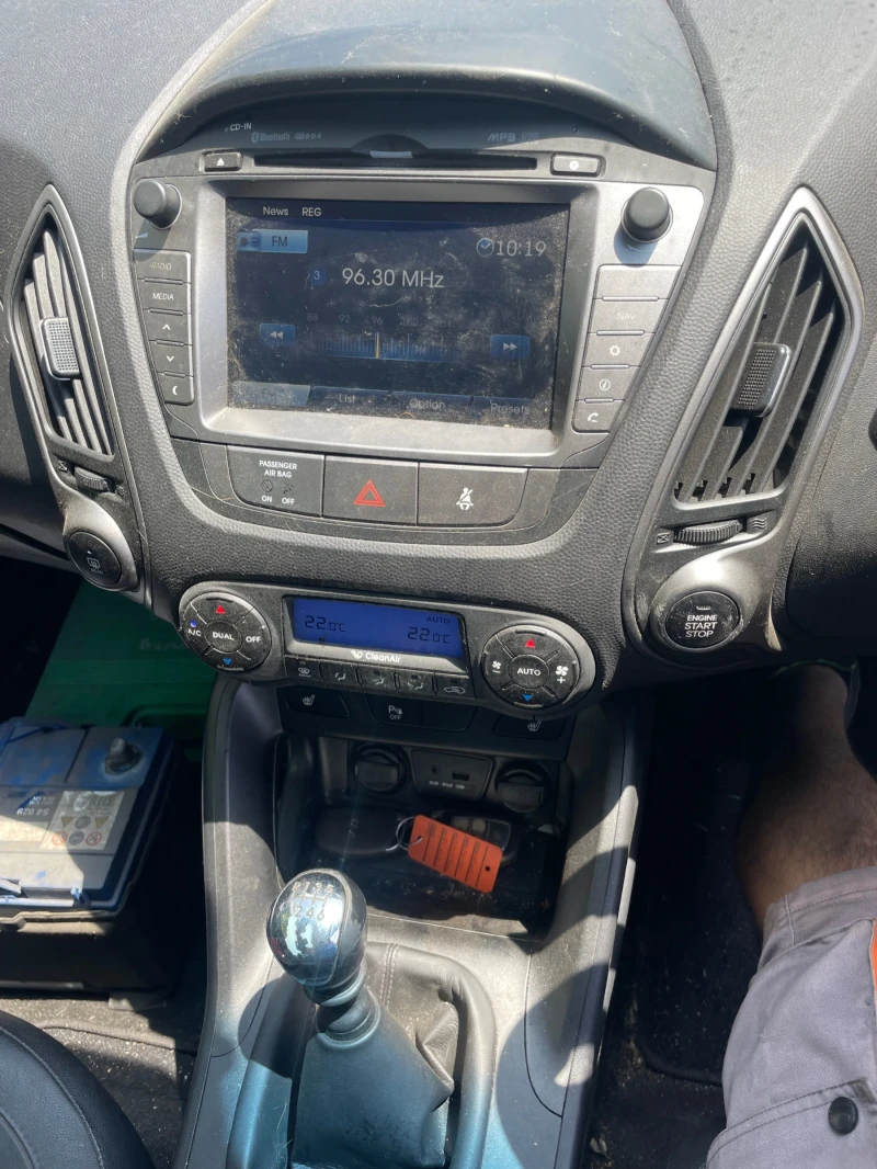 Hyundai IX35 1.7, снимка 5 - Автомобили и джипове - 50819209