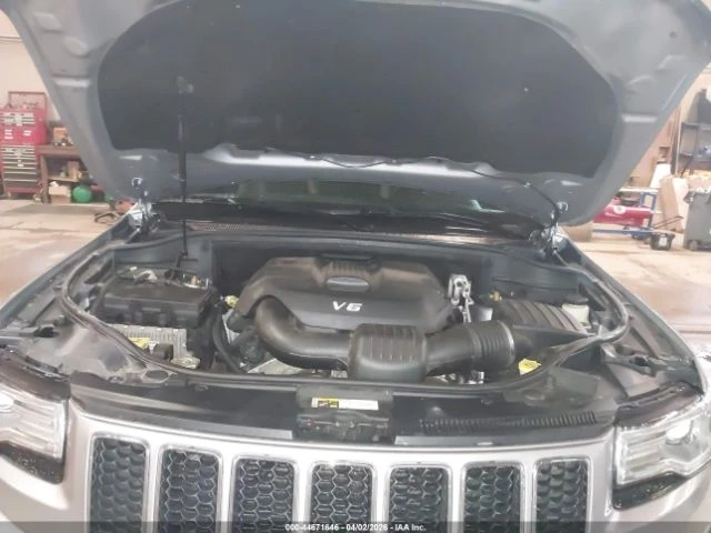 Jeep Grand cherokee OVERLAND* КОЖА* ПОДГРЕВ* КАМЕРА* НАВИ* , снимка 11 - Автомобили и джипове - 54414408