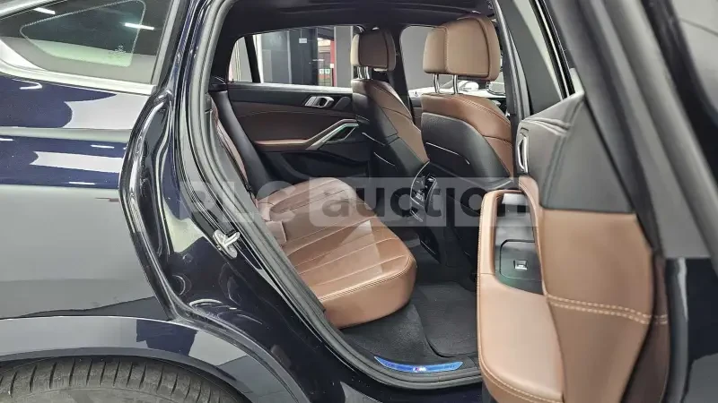 BMW X6 М sport* АВТОКРЕДИТ-БЕЗ ПЪРВОНАЧАЛНА ВНОСКА, снимка 15 - Автомобили и джипове - 54550433