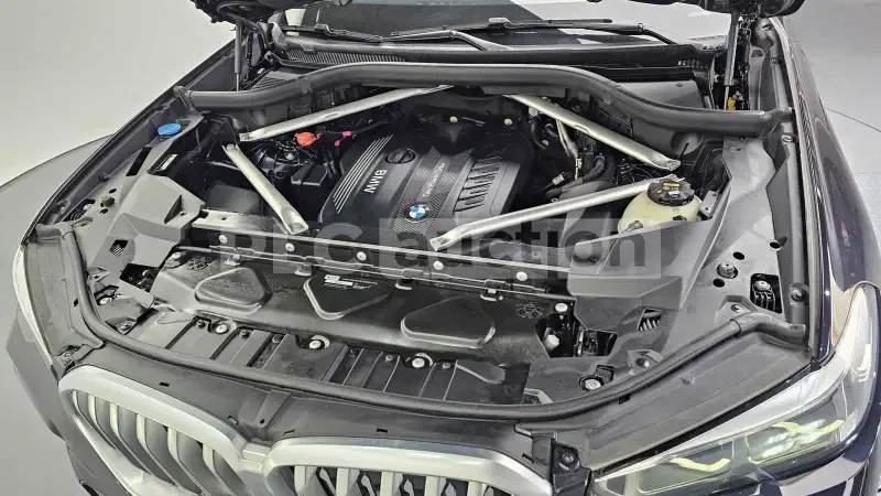 BMW X6 М sport* АВТОКРЕДИТ-БЕЗ ПЪРВОНАЧАЛНА ВНОСКА, снимка 5 - Автомобили и джипове - 54550433