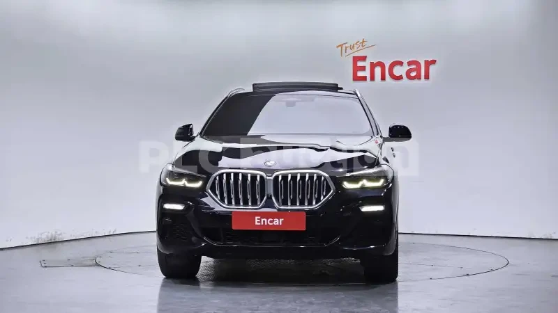 BMW X6 М sport* АВТОКРЕДИТ-БЕЗ ПЪРВОНАЧАЛНА ВНОСКА, снимка 3 - Автомобили и джипове - 54550433