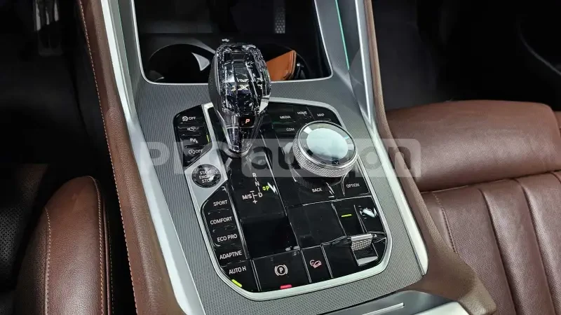 BMW X6 М sport* АВТОКРЕДИТ-БЕЗ ПЪРВОНАЧАЛНА ВНОСКА, снимка 12 - Автомобили и джипове - 54550433