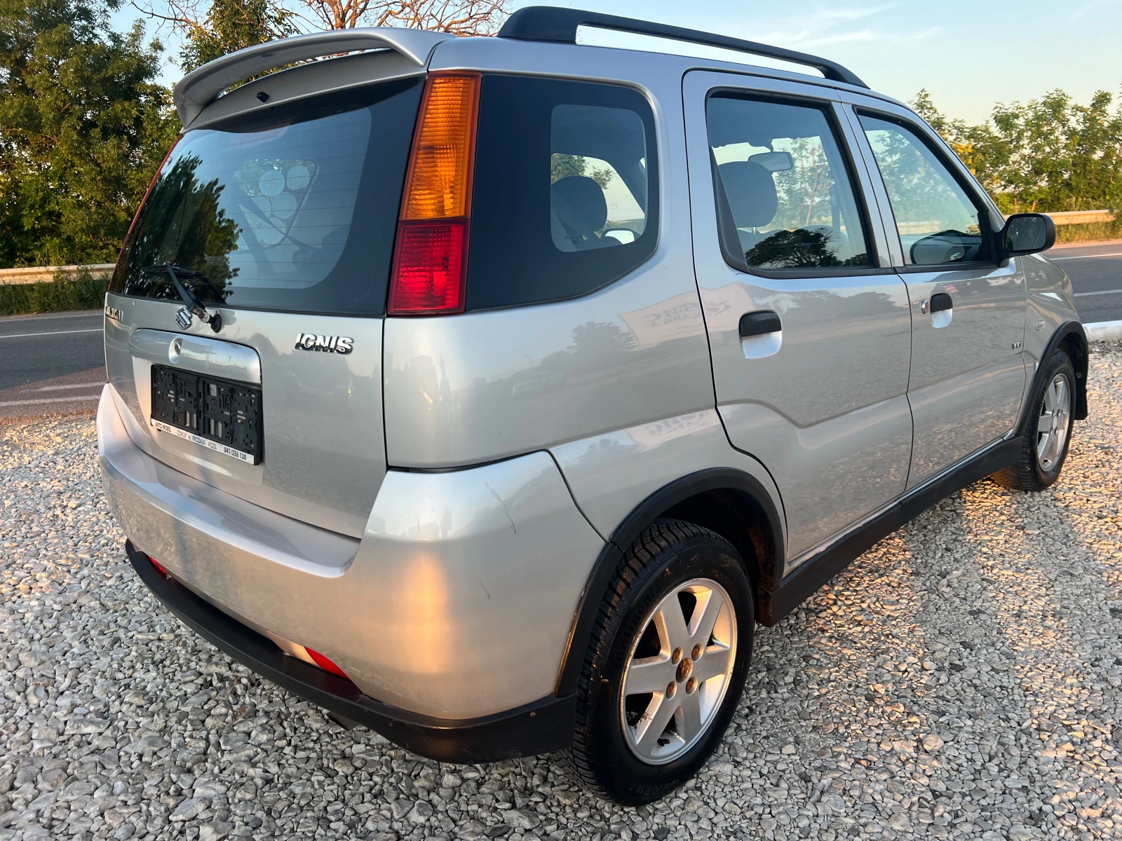 Suzuki Ignis 1.5i 16v-99p.s-4x4/Facelift/Klima - изображение 3