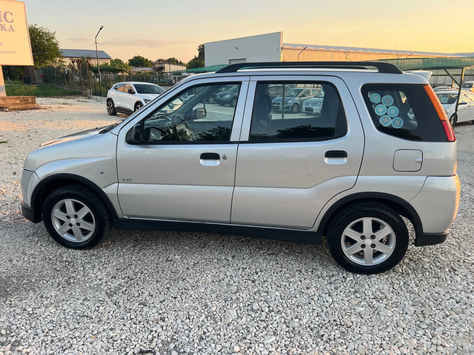 Suzuki Ignis 1.5i 16v-99p.s-4x4/Facelift/Klima - изображение 5