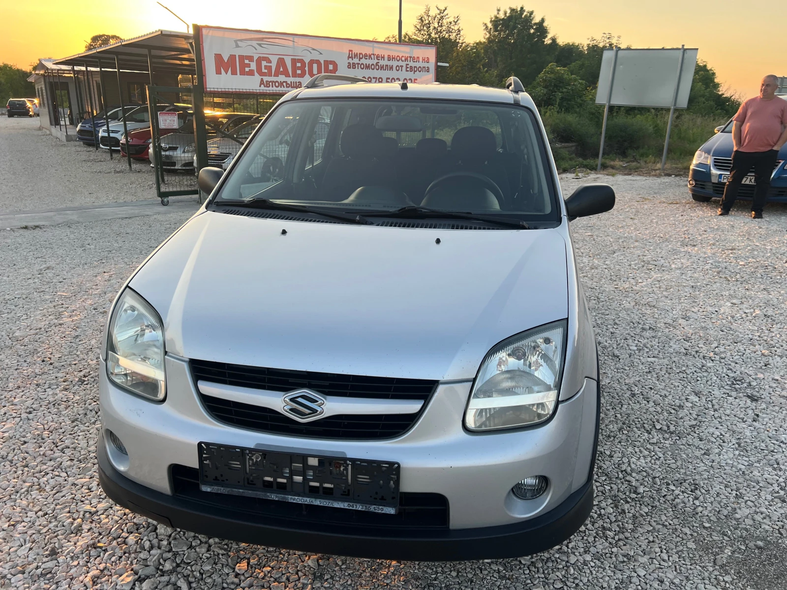 Suzuki Ignis 1.5i 16v-99p.s-4x4/Facelift/Klima - изображение 7