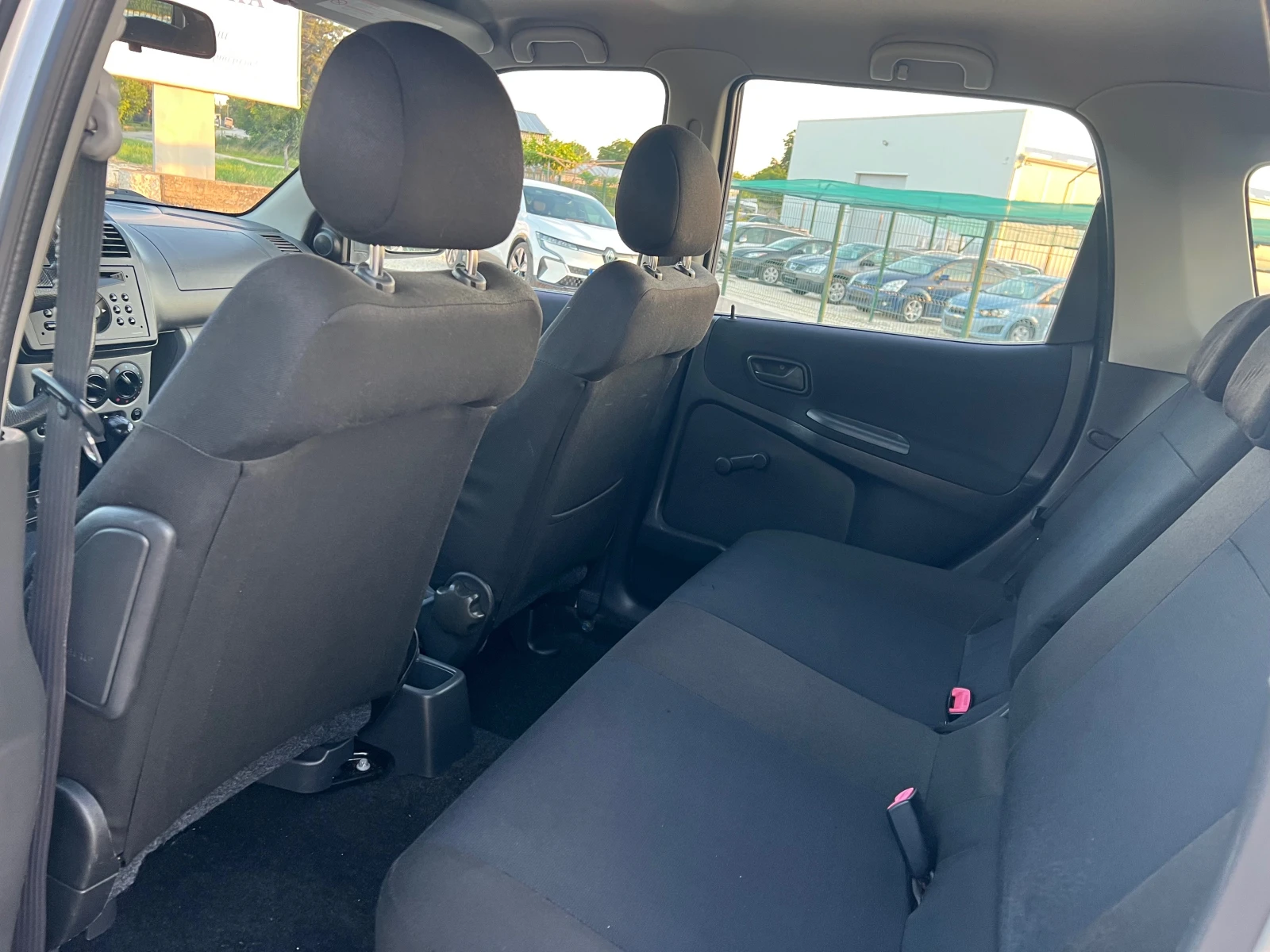 Suzuki Ignis 1.5i 16v-99p.s-4x4/Facelift/Klima - изображение 10